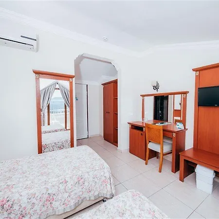 Yel 3* אולודניץ