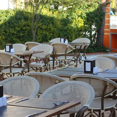 Hotel Yel